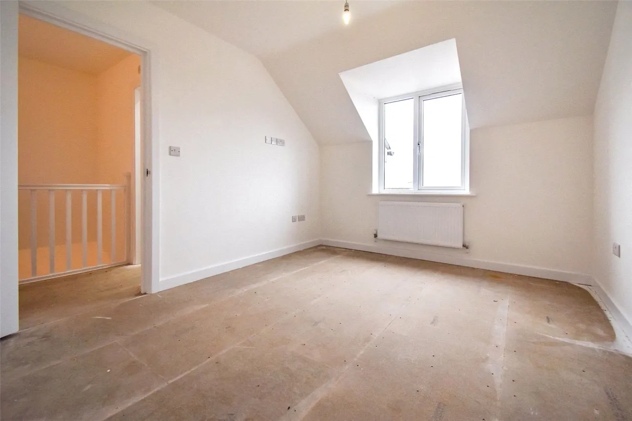 Mount Pleasant Road, Aldershot, Hampshire, GU12 4NL, photo 14