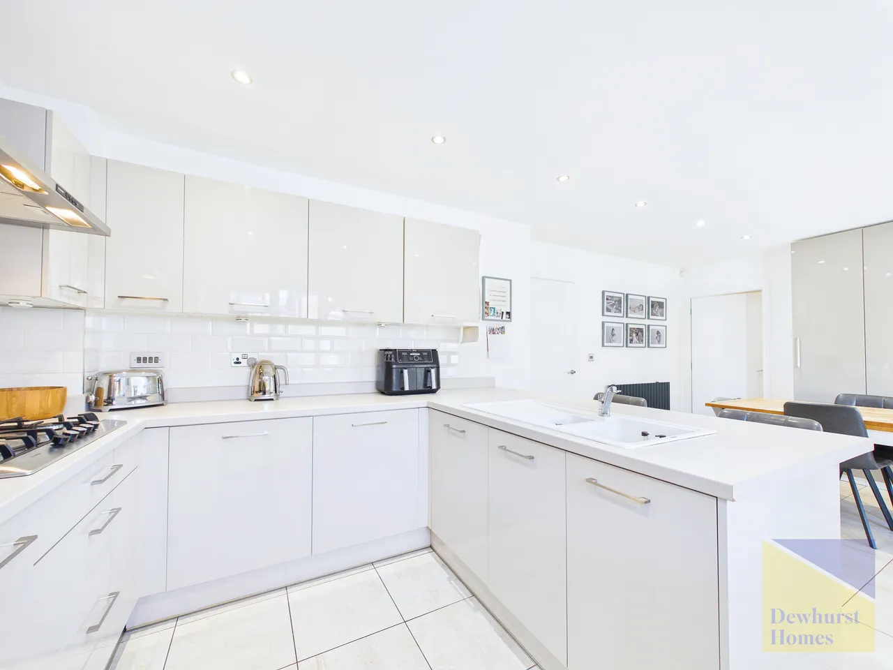 Priors Lea Court, Fulwood, Lancashire, PR2 3NF, photo 10