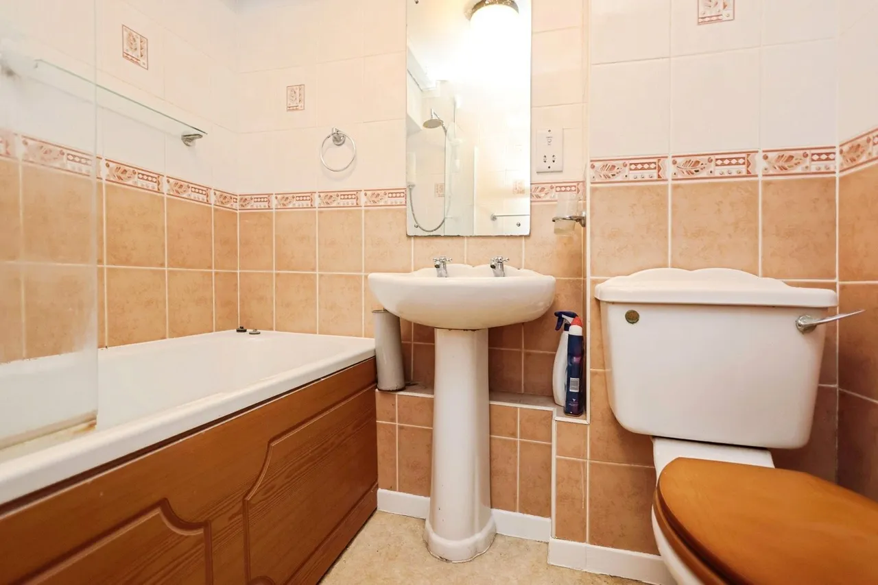 Far Highfield, Sutton Coldfield, B76, photo 13