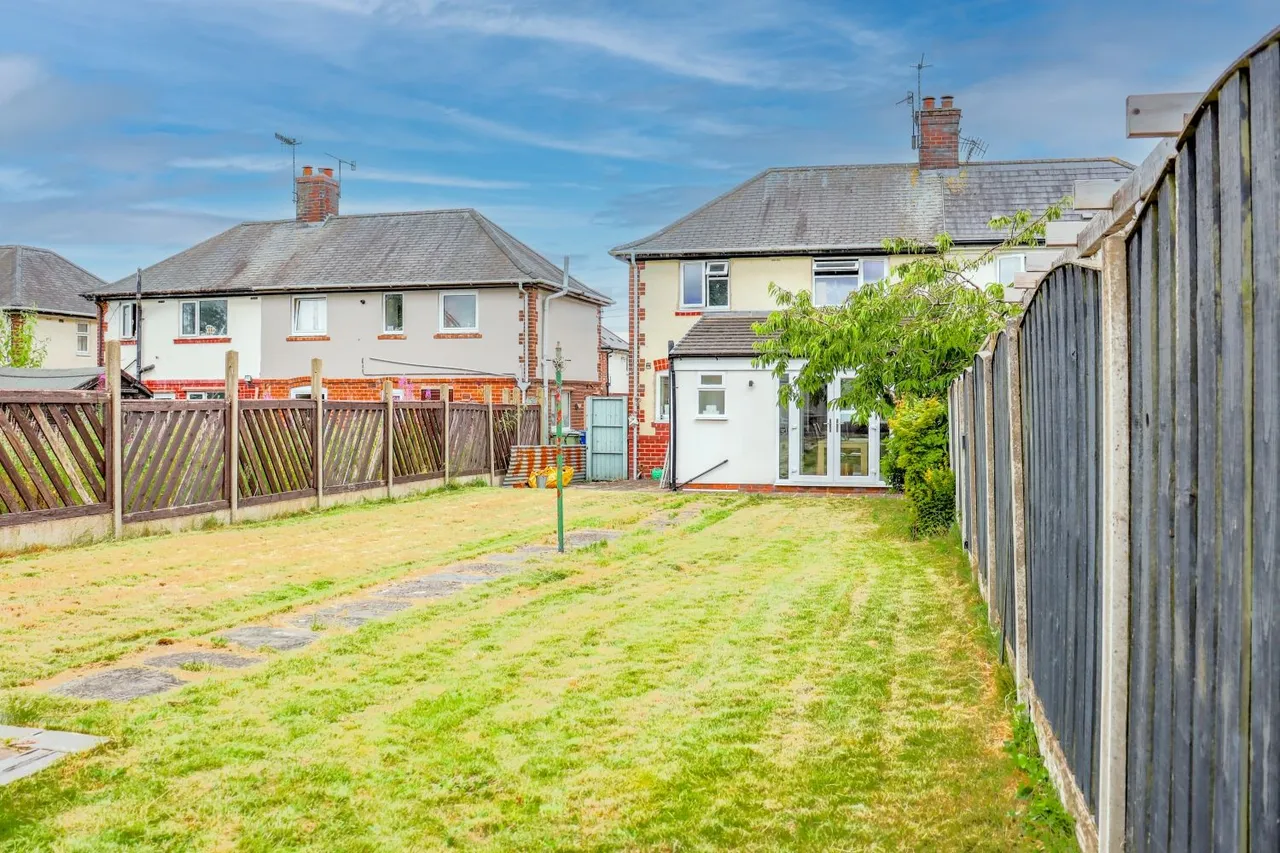 Vernon Road, Chesterfield, S40, photo 9