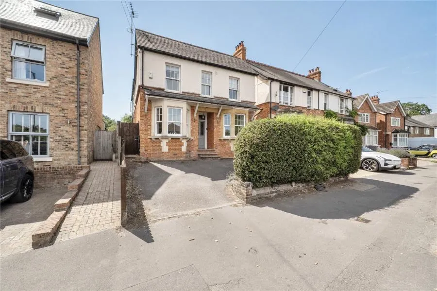 Windsor Road, Chobham, GU24, photo 22