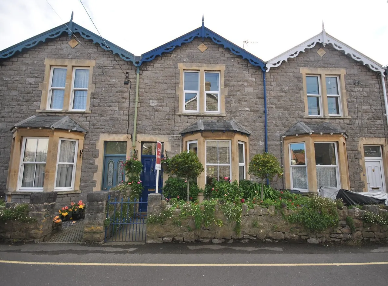 3 bed house for sale, Cliff Street, Cheddar, BS27