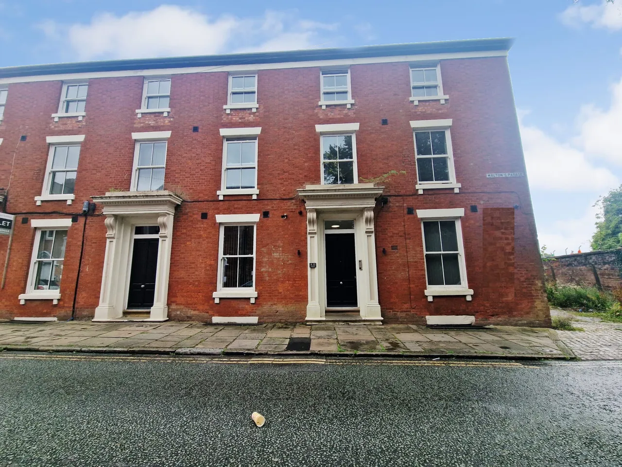 1 bed flat for sale — Station Terrace, 8-10 Waltons Parade, Preston, Lancashire, PR1 8QT