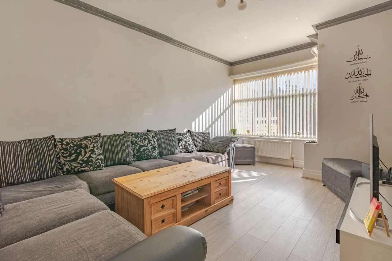 Redburn Drive, Shipley, BD18, photo 5