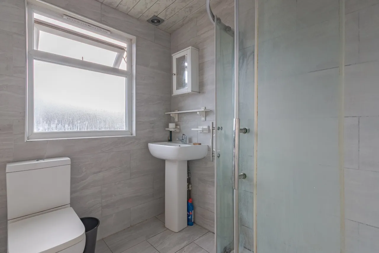 Redburn Drive, Shipley, BD18, photo 15