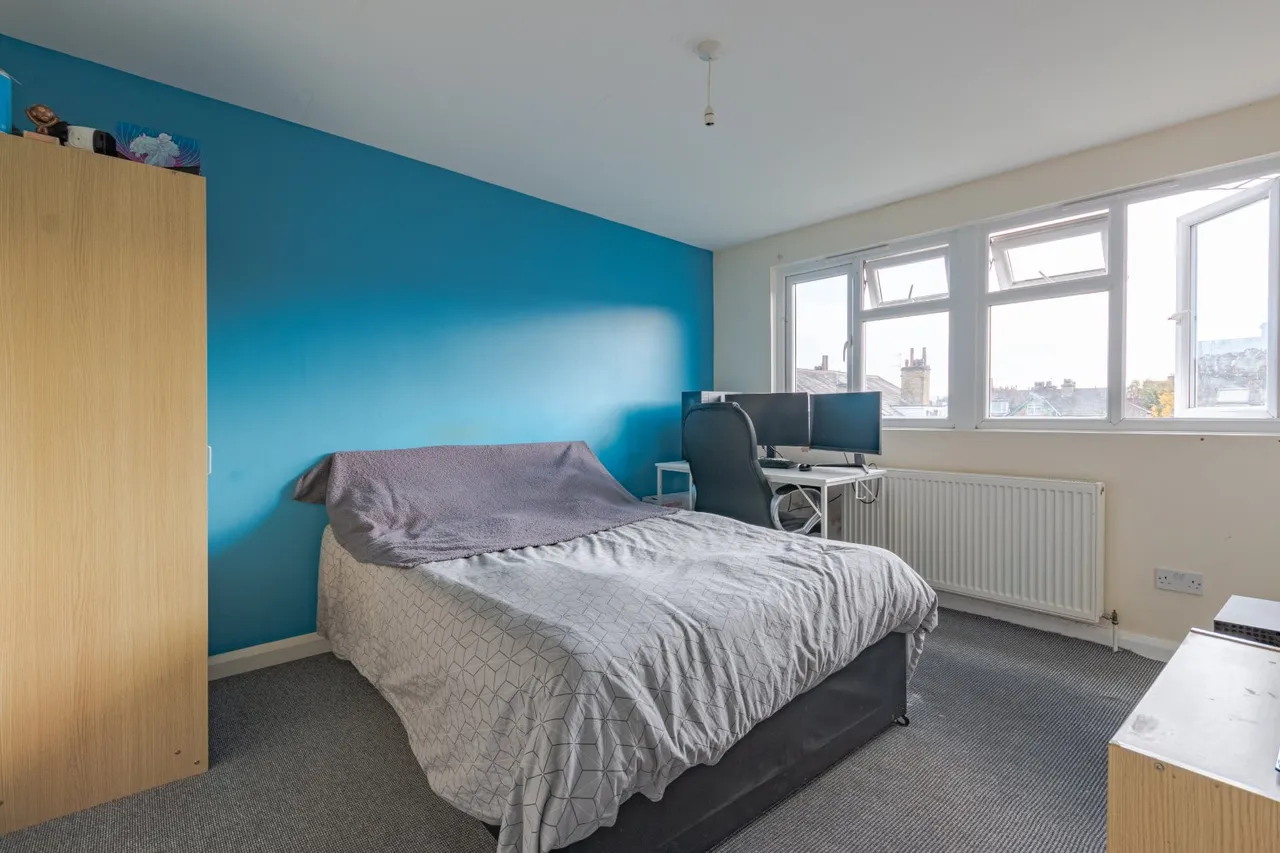 Redburn Drive, Shipley, BD18, photo 11