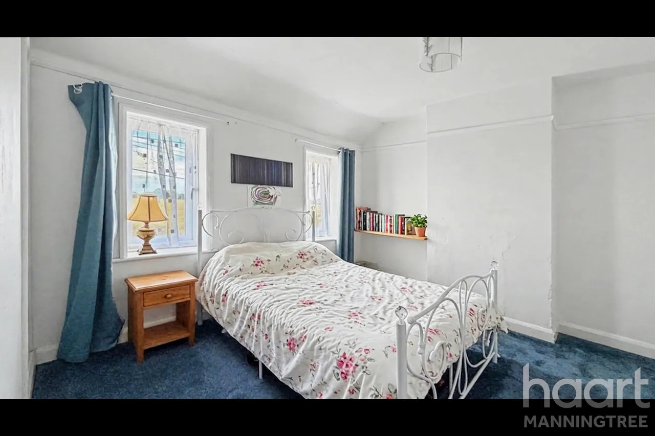 Clacton Road, Horsley Cross, CO11, photo 8