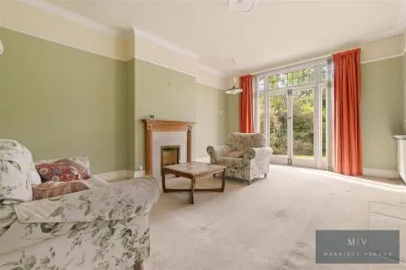 Birdhurst Road, South Croydon, photo 4