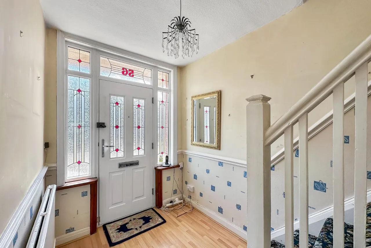 Dale Grove, Timperley, Cheshire WA15 6JY, photo 11