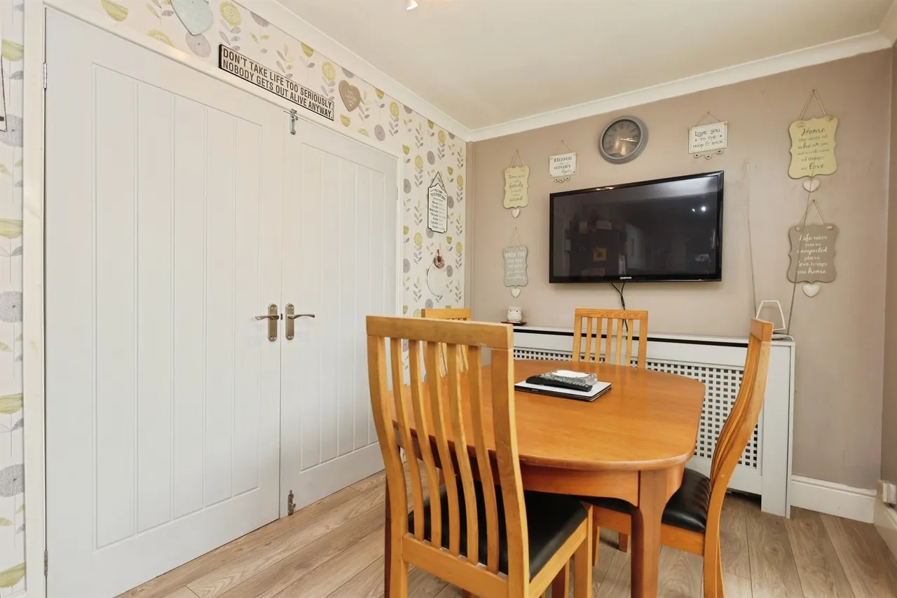 Fallowfield Road, Solihull, B92, photo 8