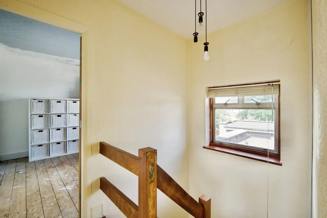 Cranleigh Gardens, Barking, London, IG11, photo 19