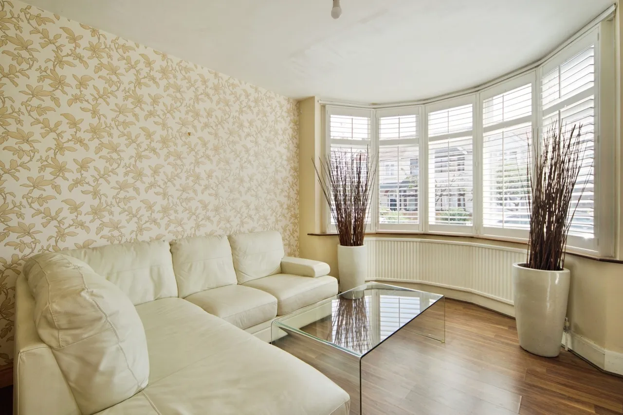 Cranleigh Gardens, Barking, London, IG11, photo 6