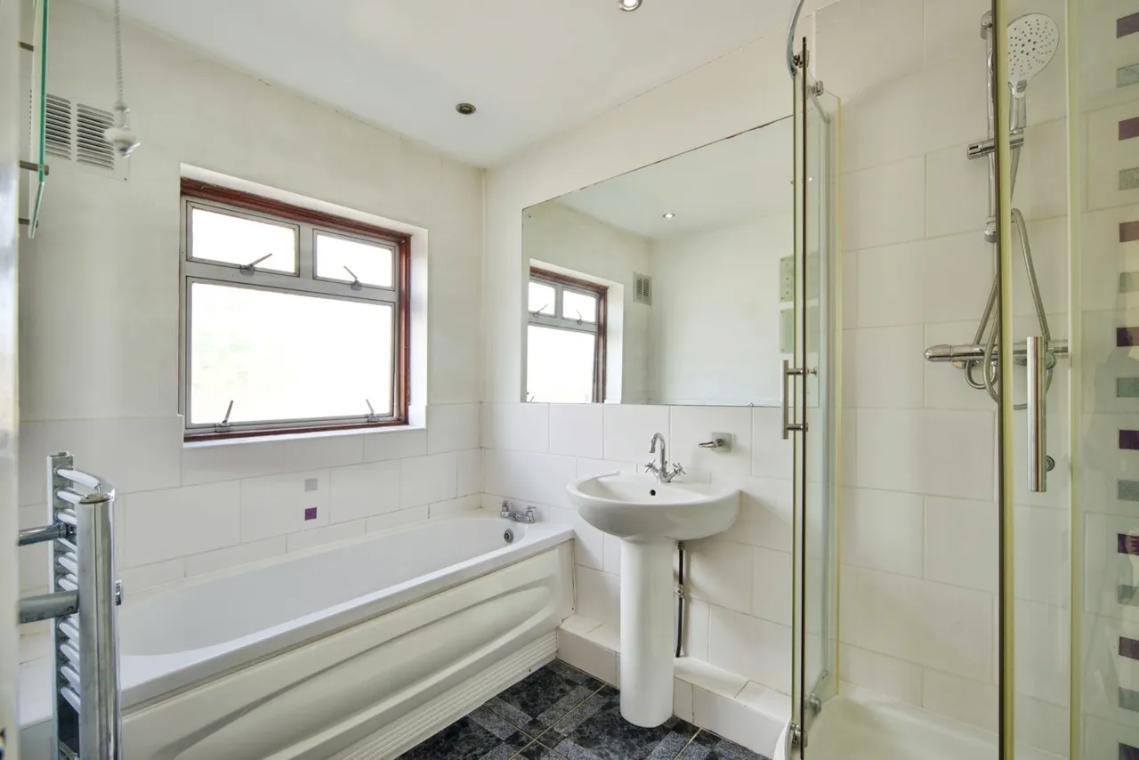 Cranleigh Gardens, Barking, London, IG11, photo 21