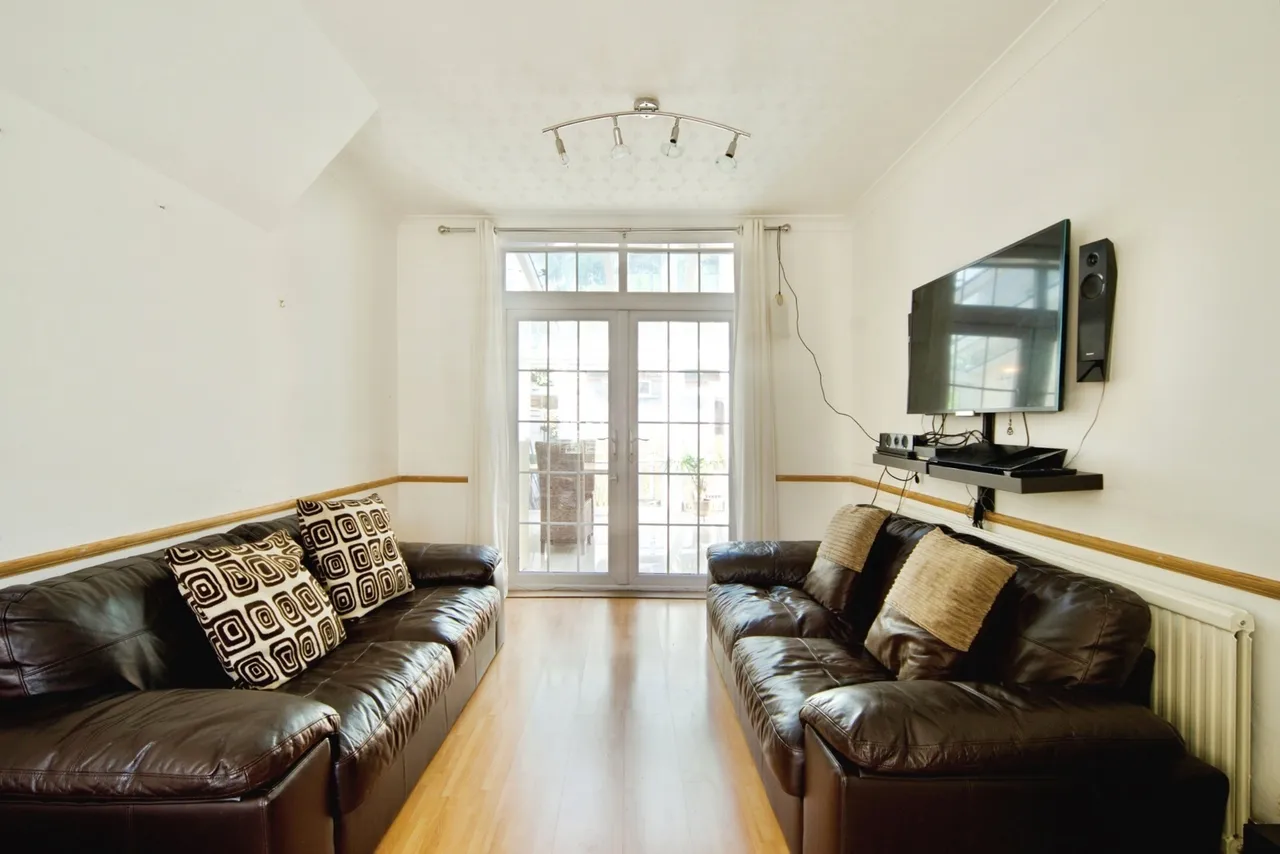 Cranleigh Gardens, Barking, London, IG11, photo 9