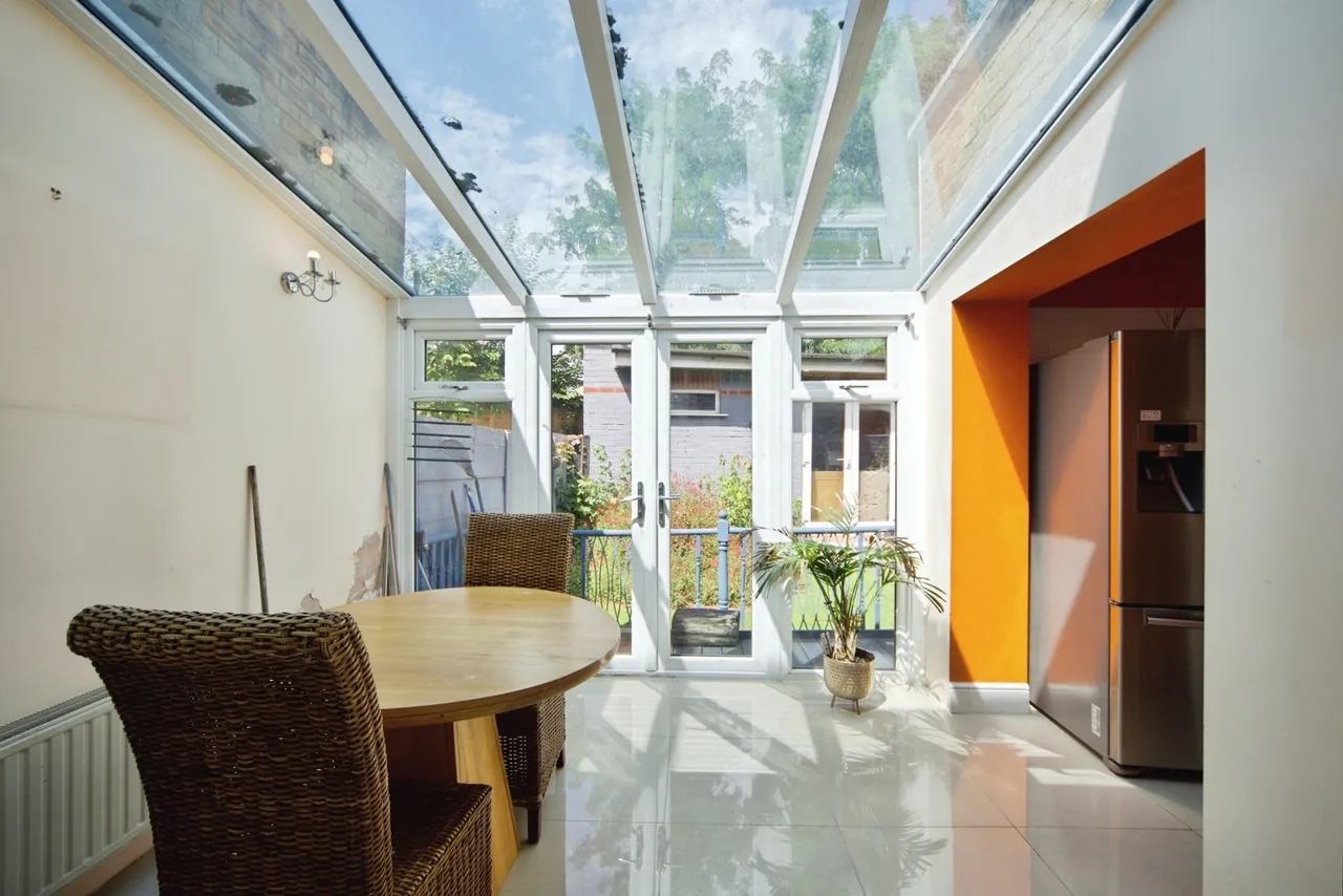 Cranleigh Gardens, Barking, London, IG11, photo 3