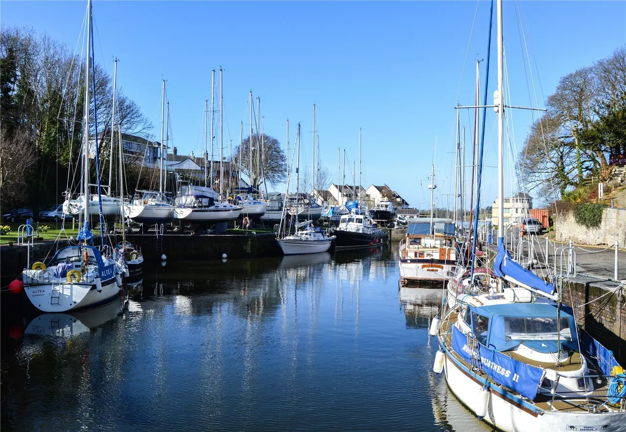 Y Felinheli, LL56, photo 34