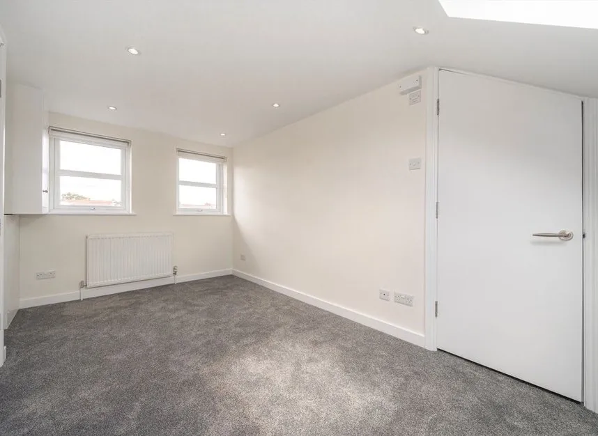 Godstone Road, St Margarets, TW1, photo 5