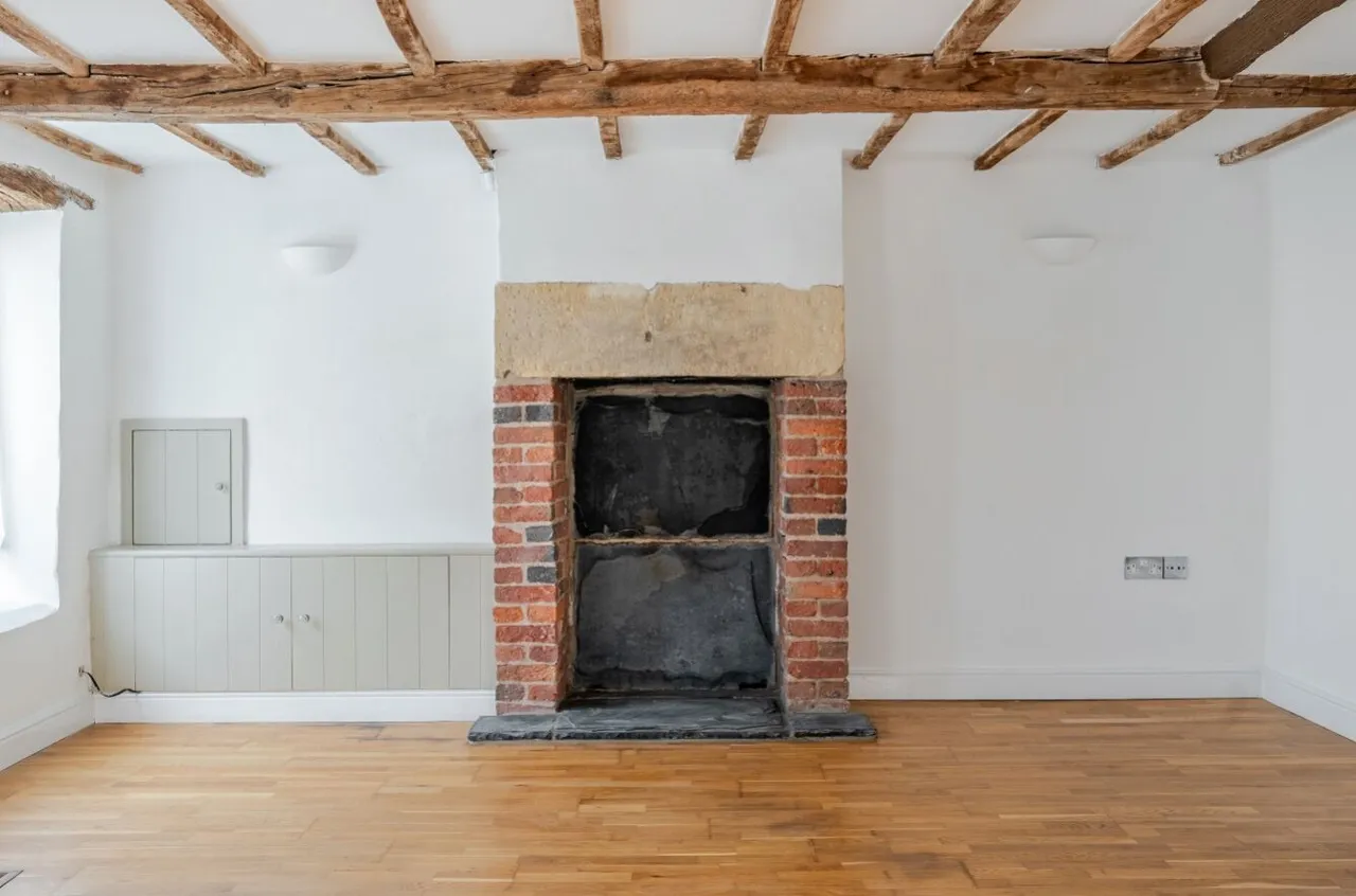 St. Johns Road, Laughton, S25, photo 8