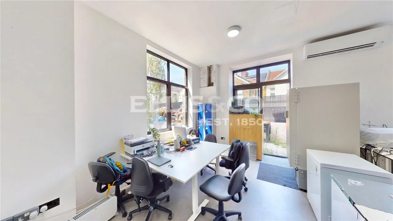 Market Way, Wembley, HA0, photo 6