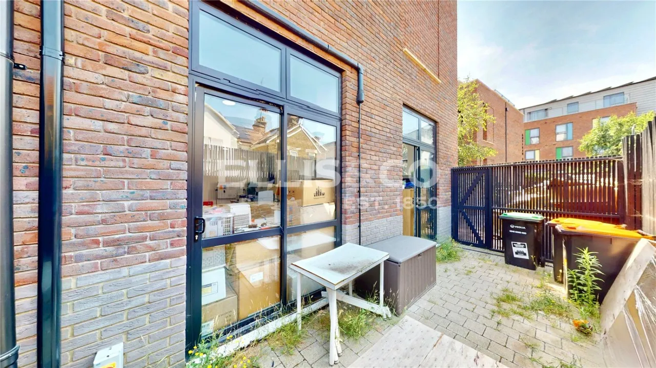 Market Way, Wembley, HA0, photo 11