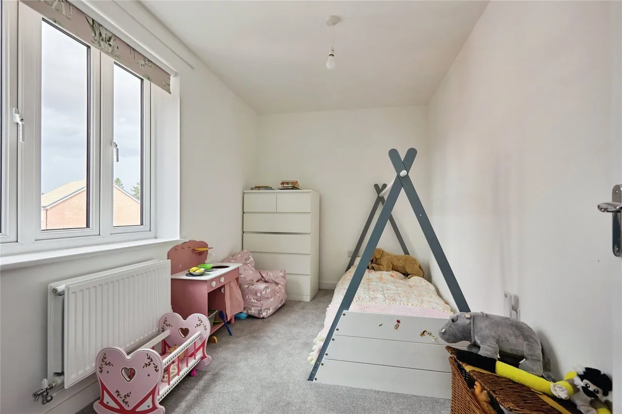Preston Crescent, Salisbury, SP2, photo 8