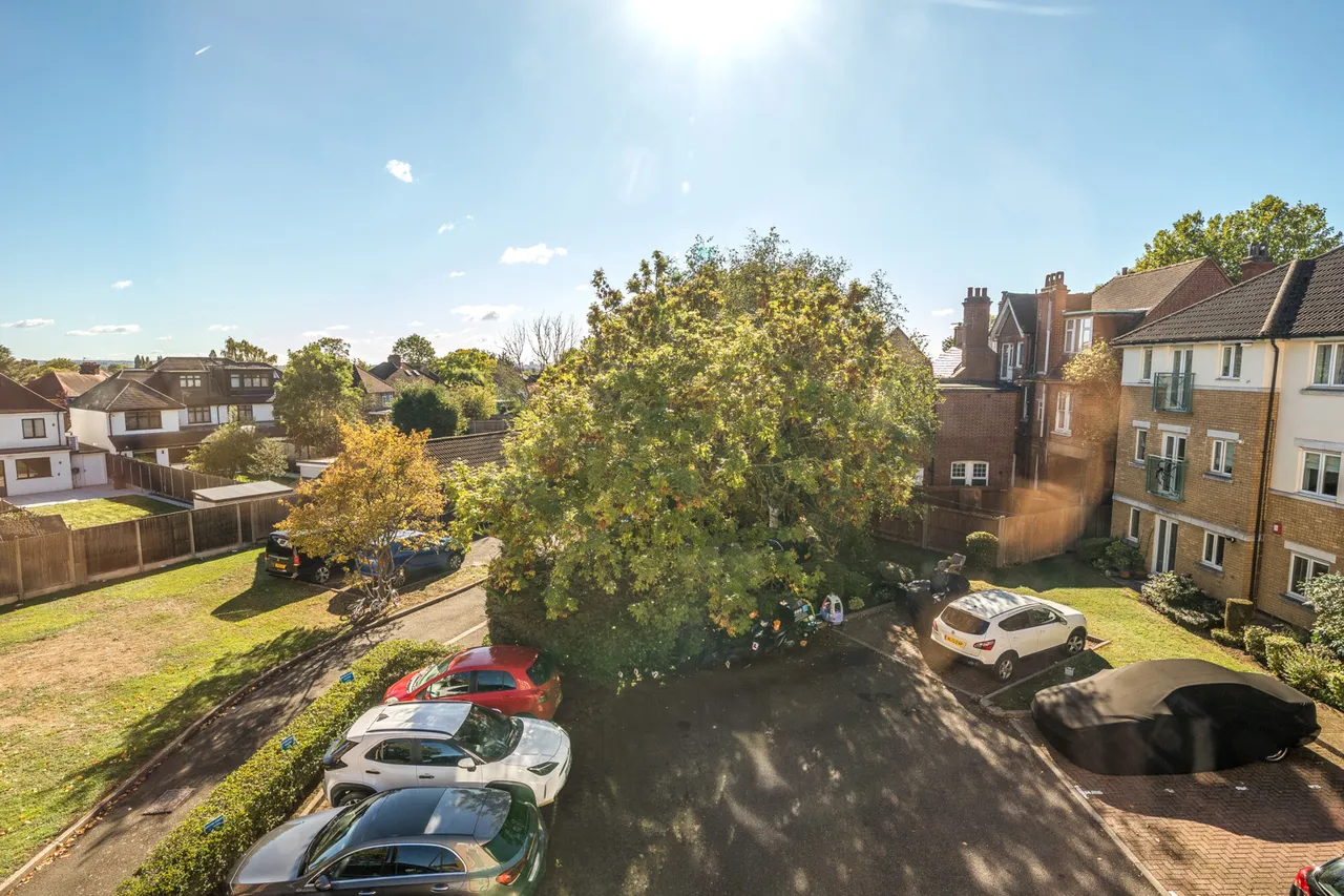 High Road, Harrow, HA3, photo 10