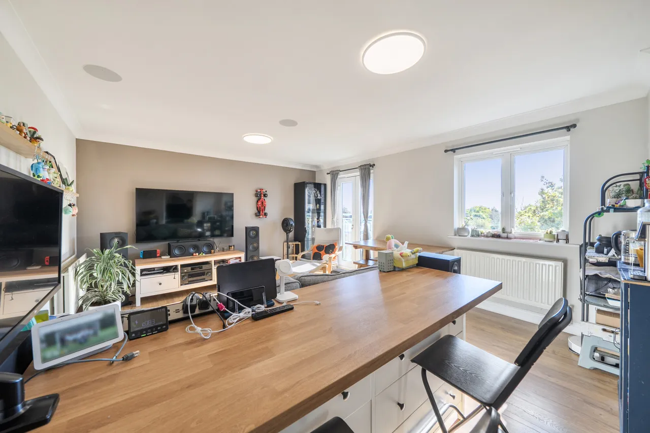 High Road, Harrow, HA3, photo 13