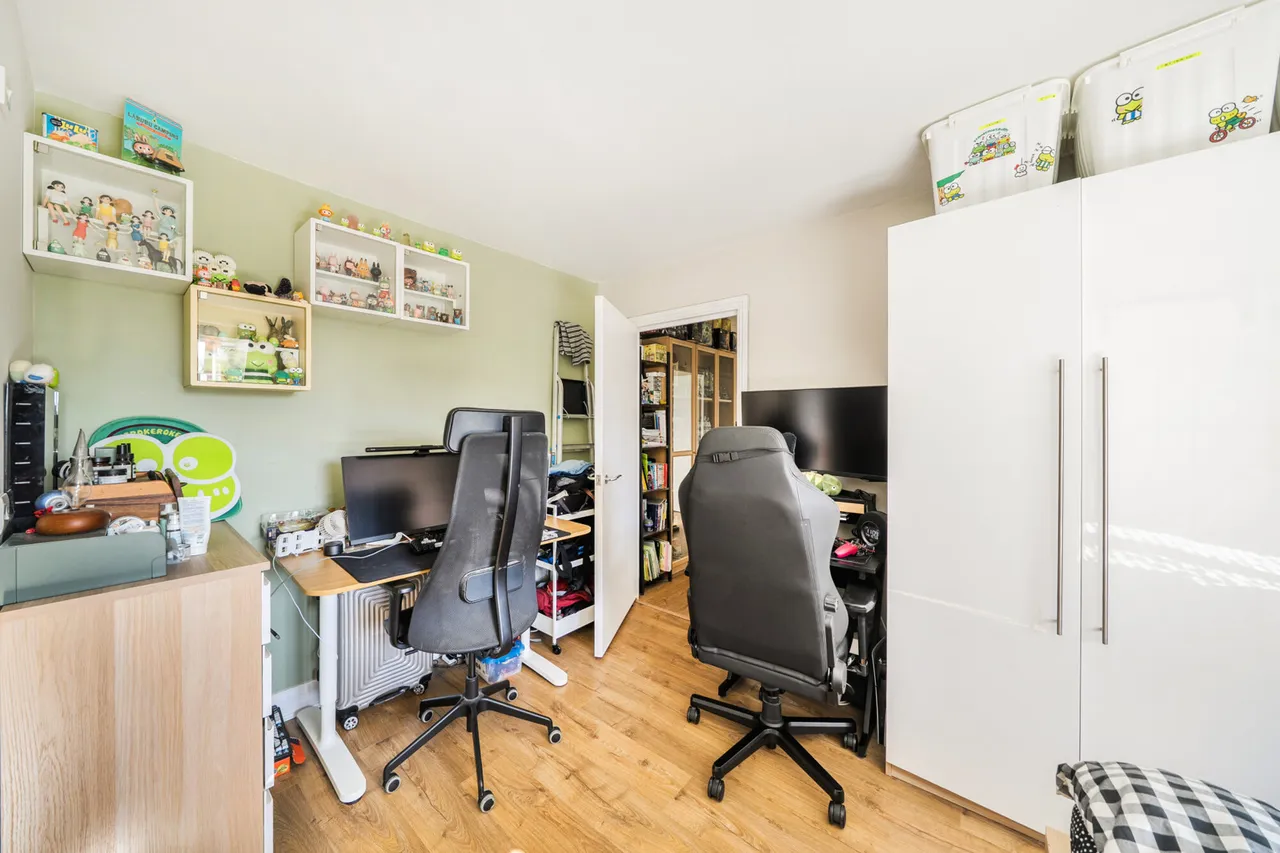 High Road, Harrow, HA3, photo 8
