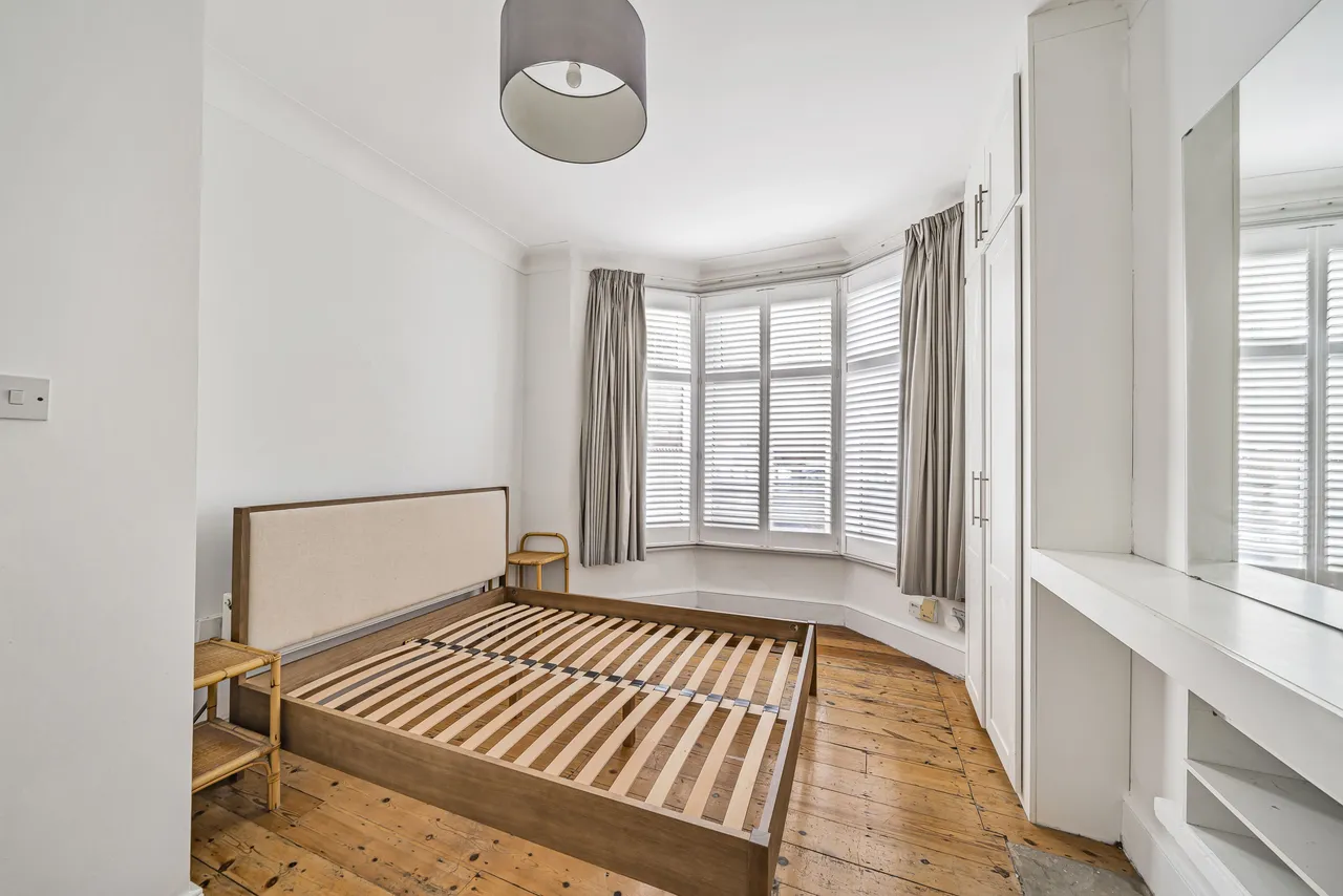 Flat 1, 1 Lausanne Road, London, photo 4