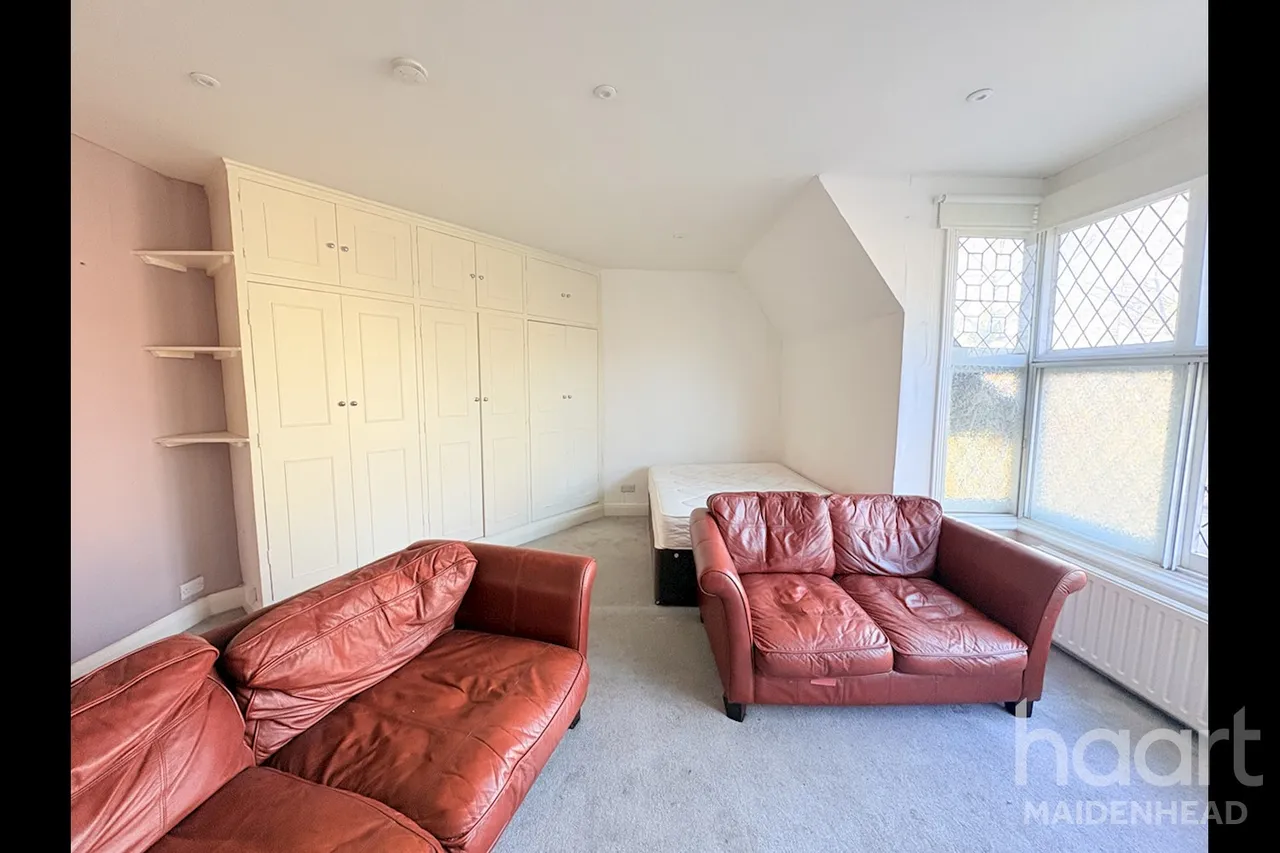 Bath Road, Maidenhead, SL6, photo 4
