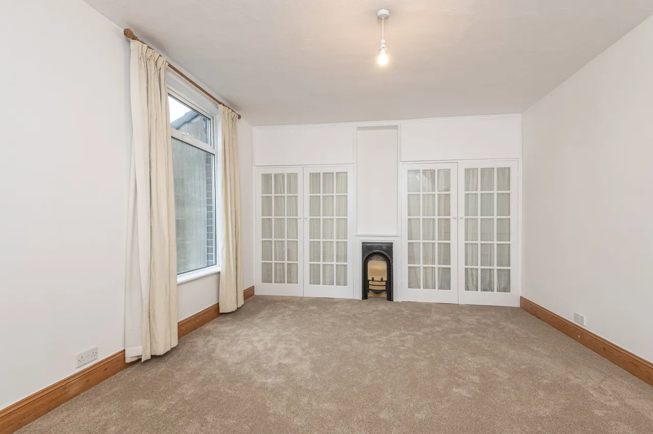 Main Street, Scholes, LS15, photo 5