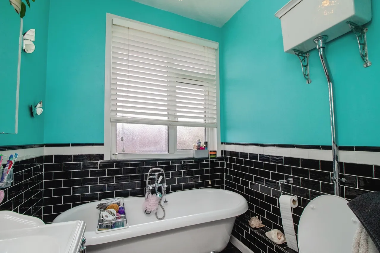 Recreation Avenue, Leigh-On-Sea, SS9, photo 14
