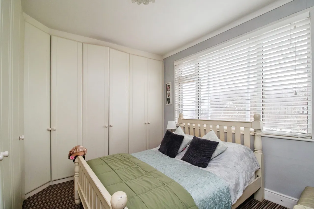 Recreation Avenue, Leigh-On-Sea, SS9, photo 10