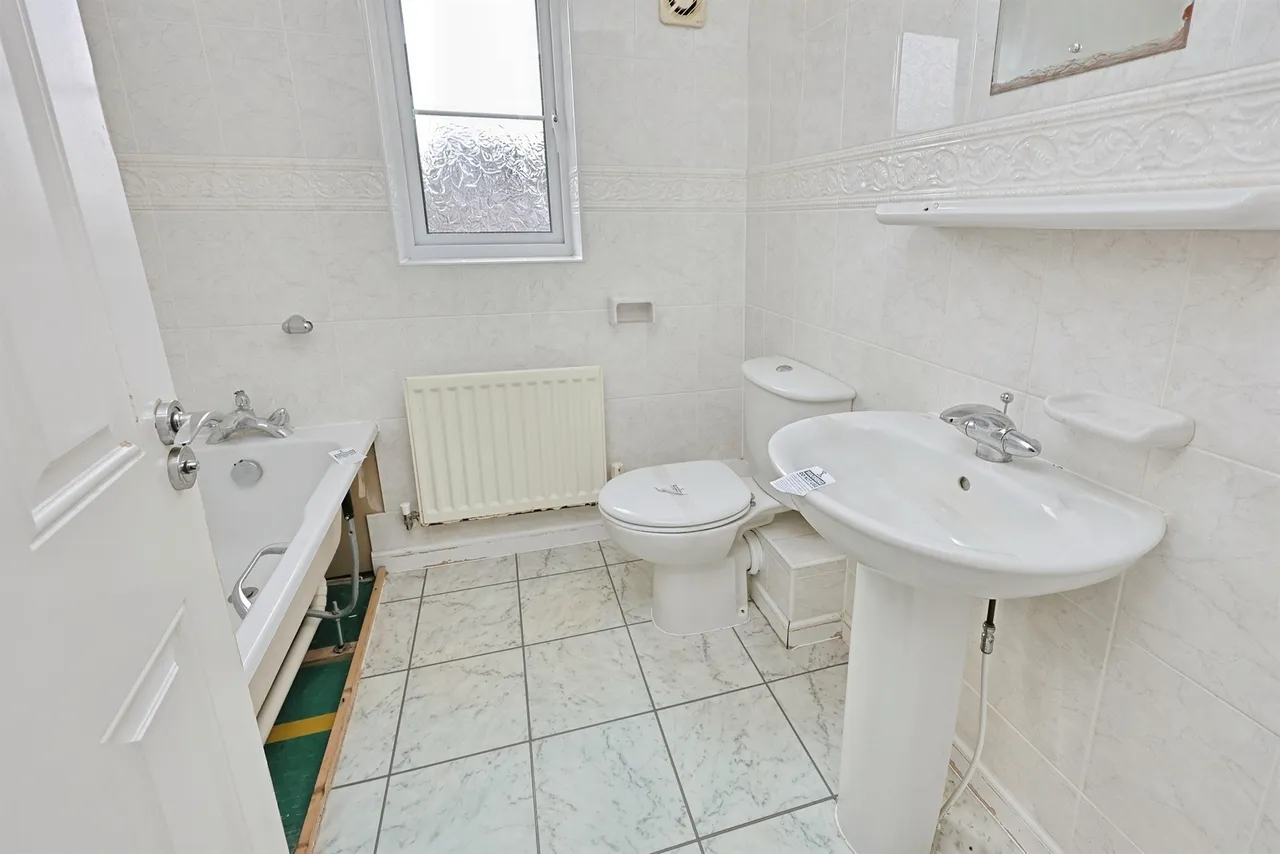 Bishy Barnebee Way, Norwich, NR5, photo 19