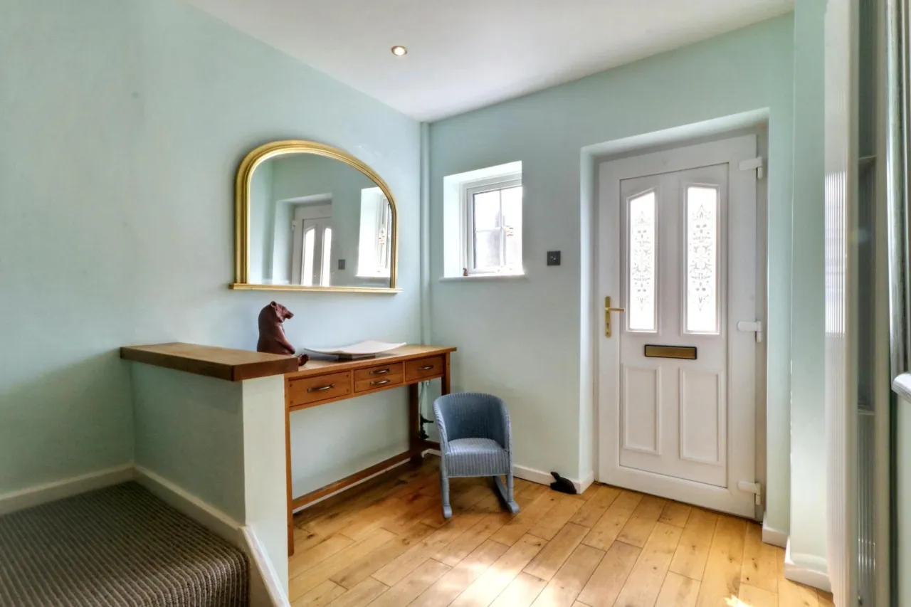 Berkshire Drive, Lower Heath, photo 18
