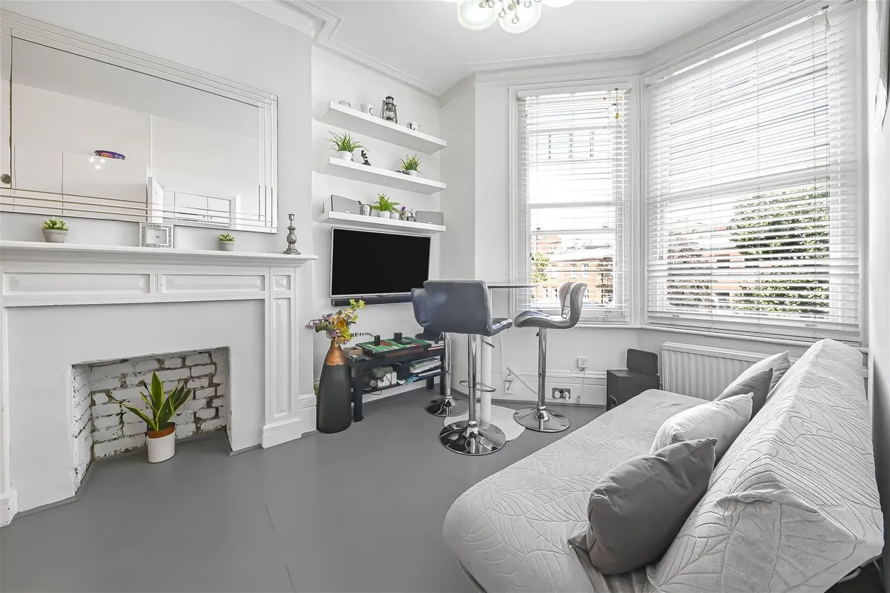 1 bed flat for sale — West End Mansions, West Hampstead NW6 1RD