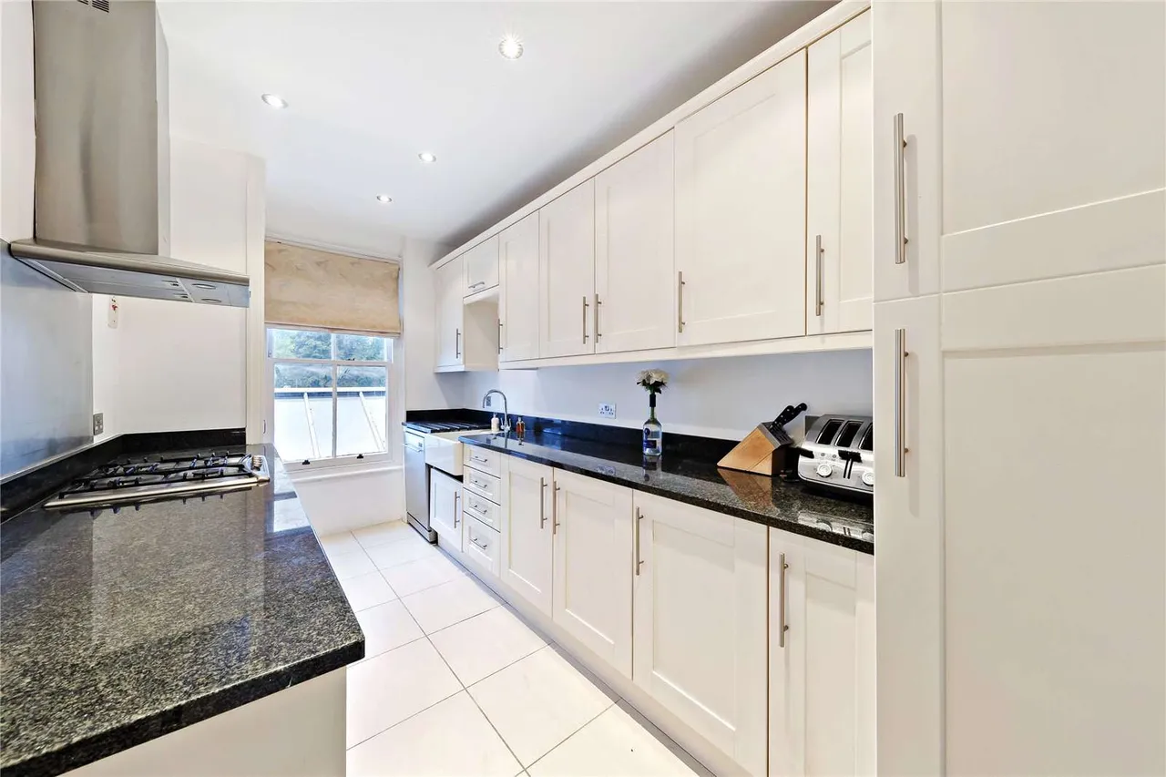 Queen's Gate, London, SW7 5JU, photo 2