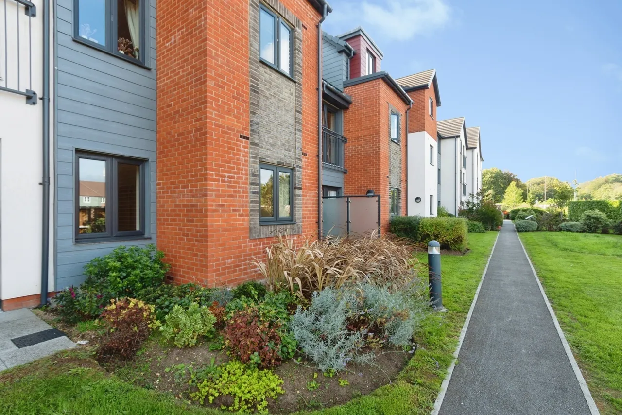 Shortwood Copse Lane, Basingstoke, RG23, photo 16