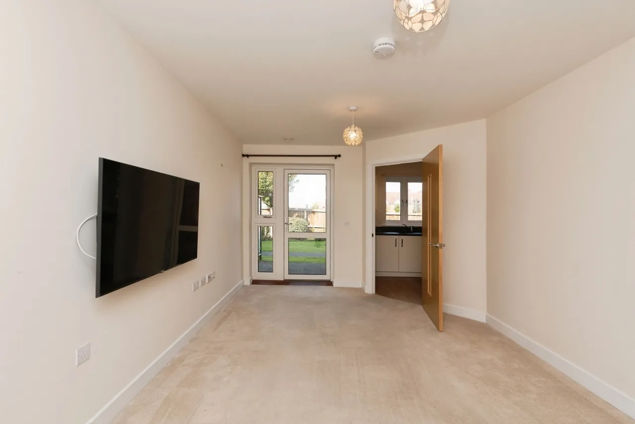 Shortwood Copse Lane, Basingstoke, RG23, photo 10