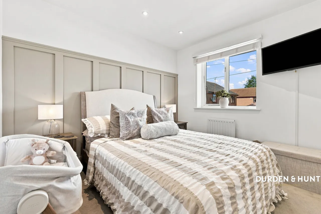 Alderwood Close, Abridge, RM4, photo 11