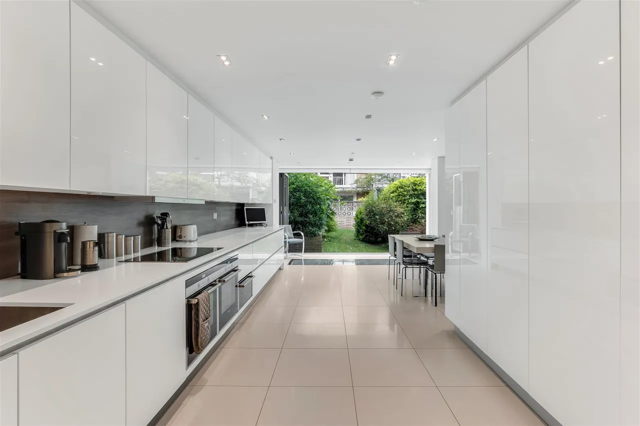 Meadowbank, Ainger Road, Primrose Hill, London, NW3 3AY, photo 3