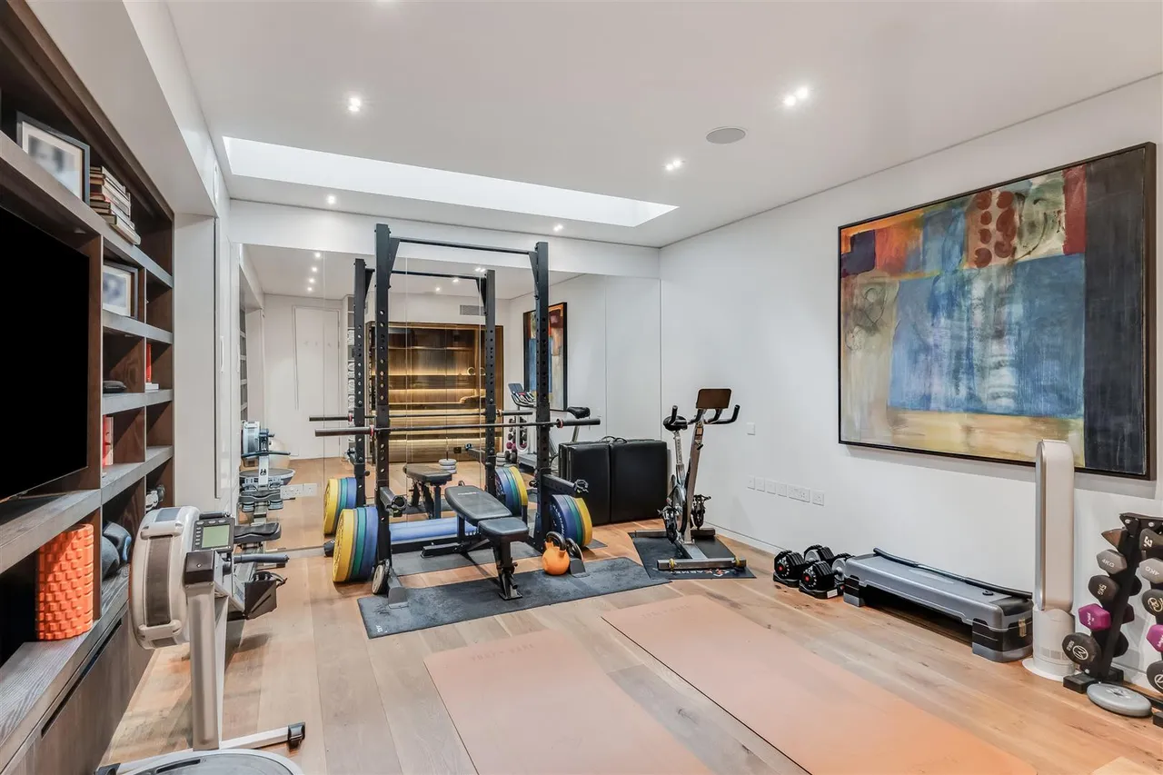 Meadowbank, Ainger Road, Primrose Hill, London, NW3 3AY, photo 10