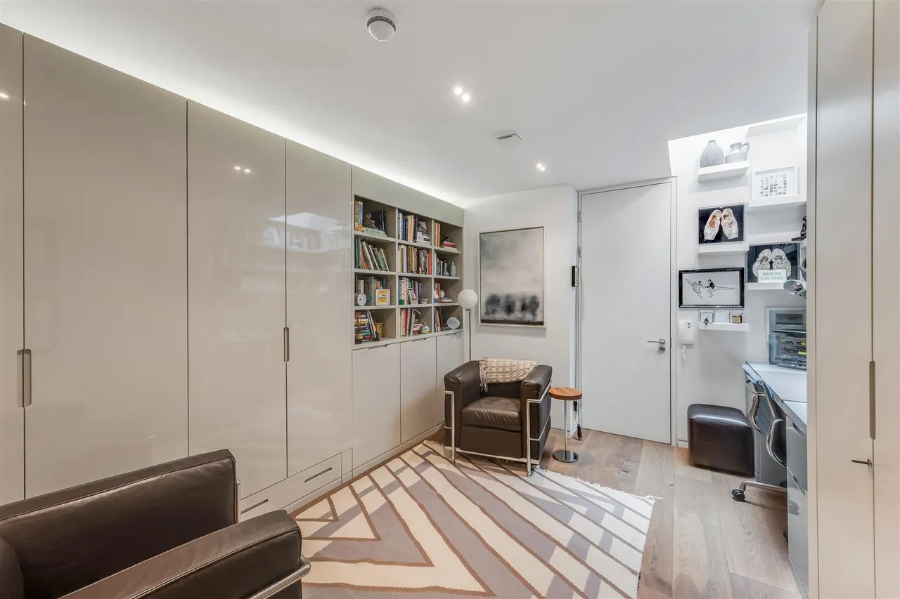 Meadowbank, Ainger Road, Primrose Hill, London, NW3 3AY, photo 12