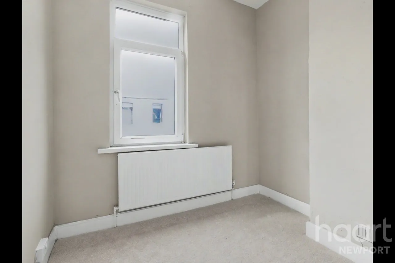 Downing Street, Newport, NP19, photo 10