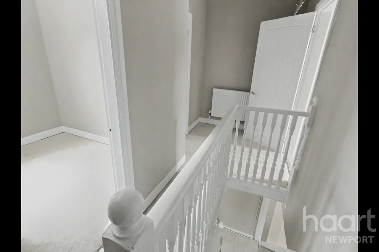 Downing Street, Newport, NP19, photo 11