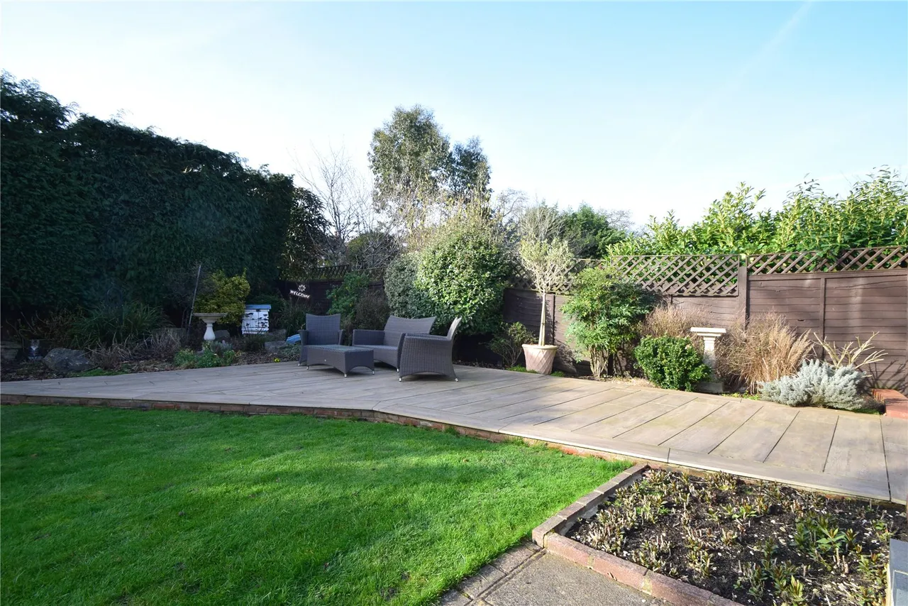 Moulsham Copse Lane, Yateley, Hampshire, GU46 7RF, photo 17