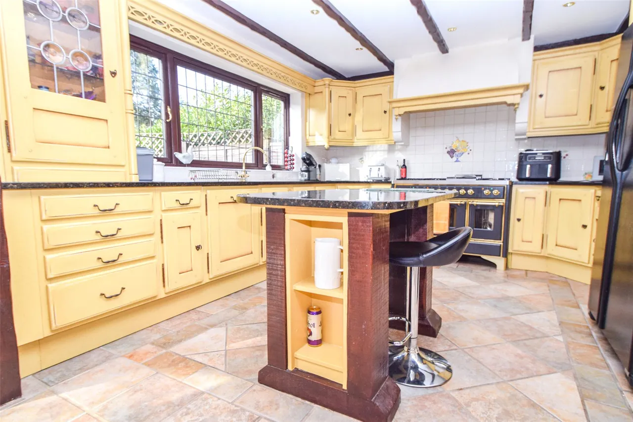 Moulsham Copse Lane, Yateley, Hampshire, GU46 7RF, photo 7