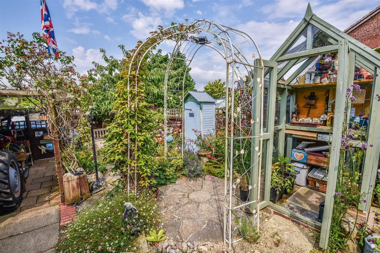Jubilee Way, Newtown, GL13, photo 7
