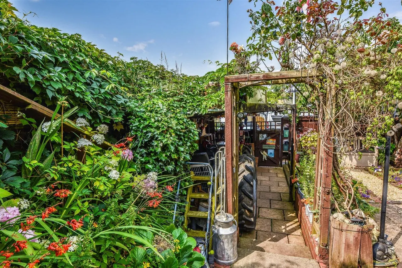 Jubilee Way, Newtown, GL13, photo 13