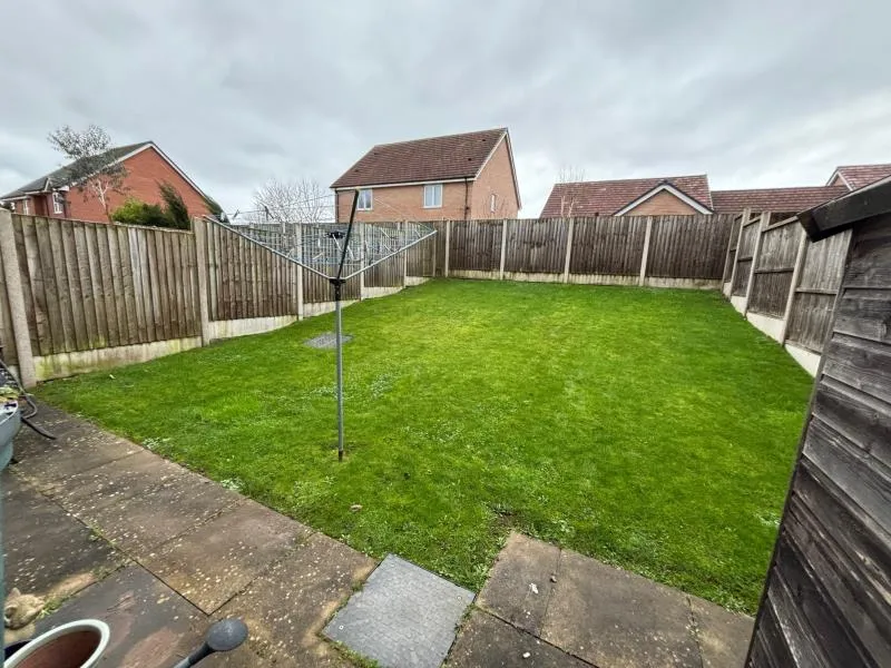 Raxster Drive, Snedshill, photo 11